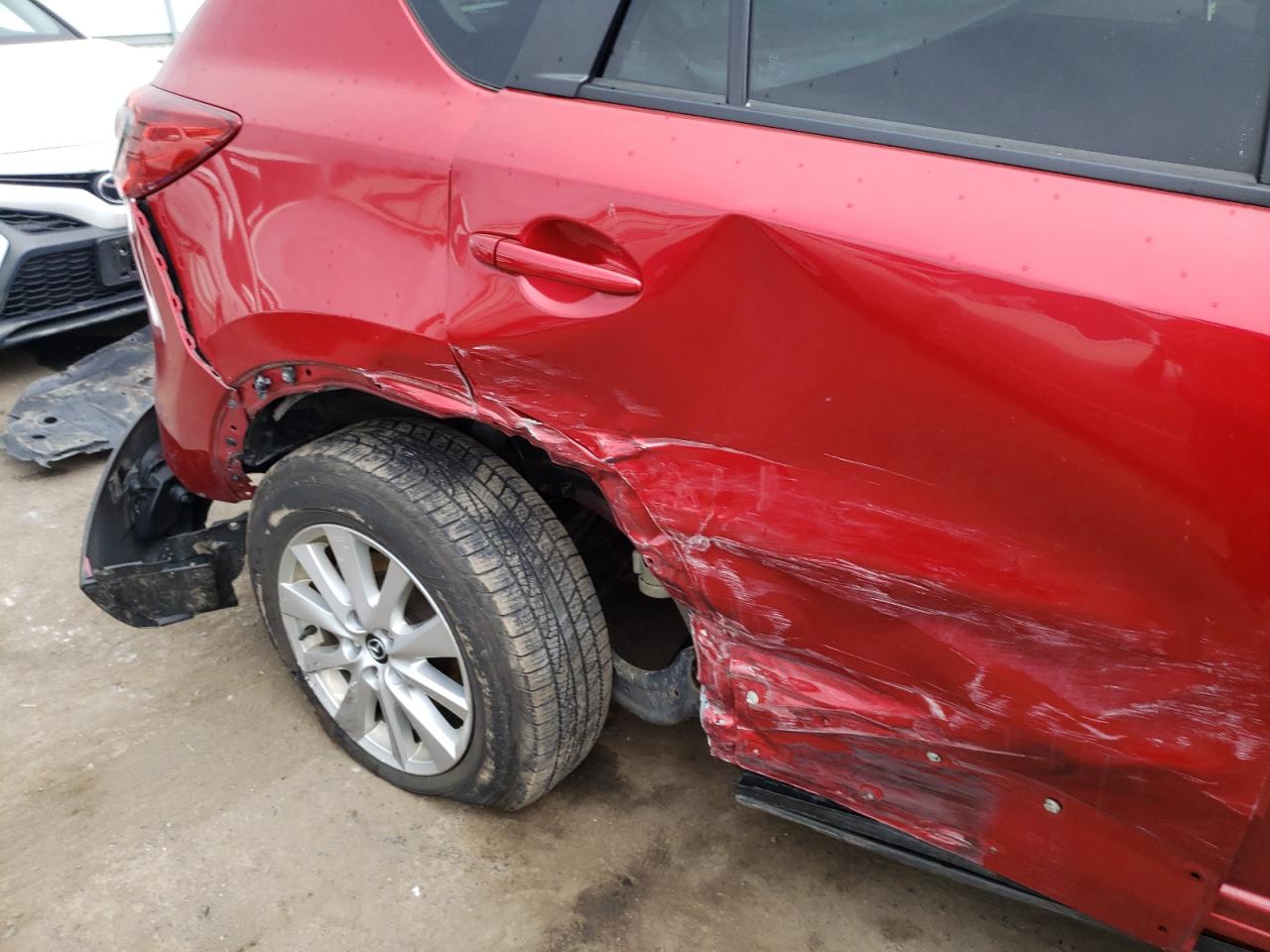 Photo 9 from auction – 2016 MAZDA CX-5 TOURI with VIN JM3KE4CY1G0828840