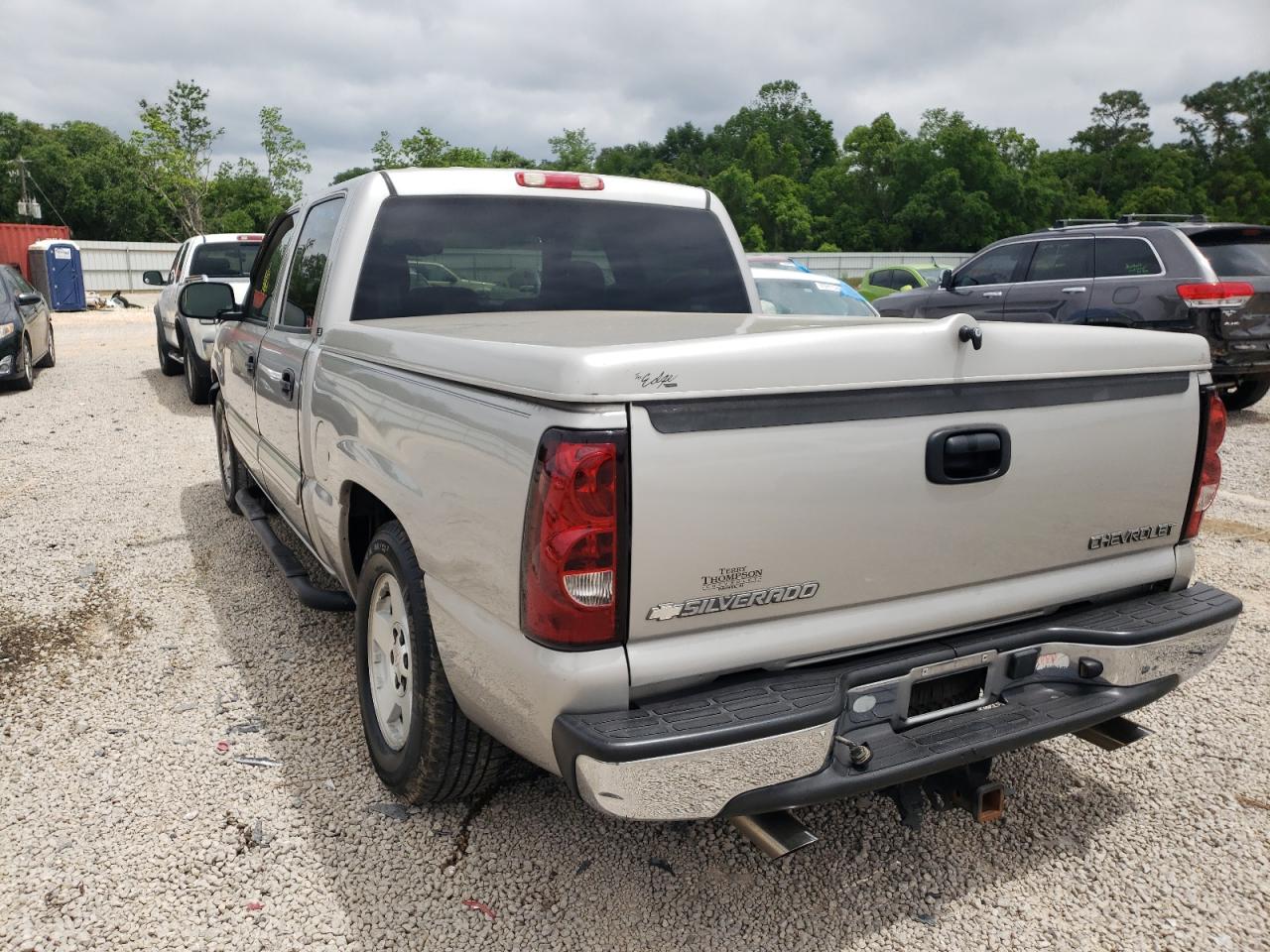 Photo 3 from auction – 2005 CHEVROLET SILVERADO with VIN 2GCEC13TX51332709