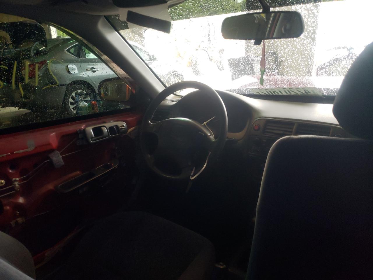 Photo 9 from auction – 1998 HONDA CIVIC EX with VIN 1HGEJ8141WL097964