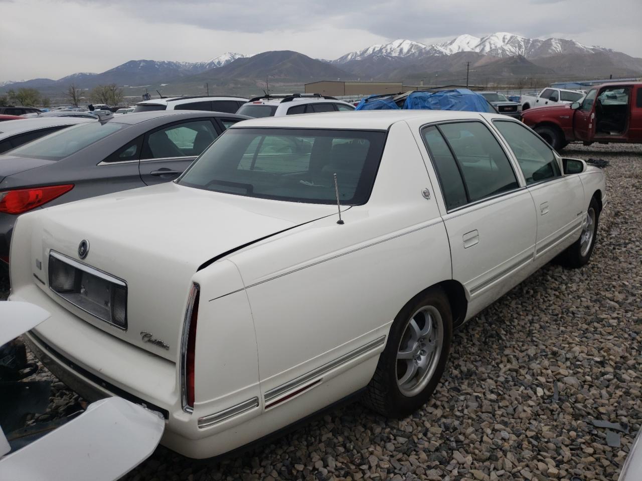 Photo 4 from auction – 1999 CADILLAC DEVILLE with VIN 1G6KD54Y1XU744383
