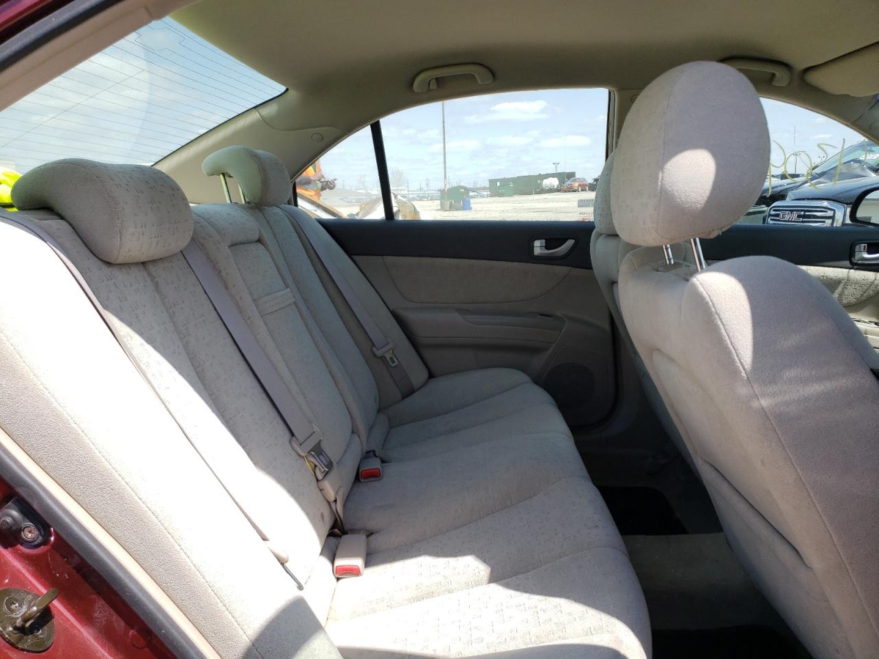 Photo 6 from auction – 2007 HYUNDAI SONATA SE with VIN 5NPEU46F47H192209
