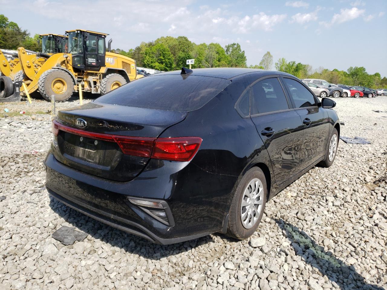 Photo 4 from auction – 2021 KIA FORTE FE with VIN 3KPF24AD7ME276010
