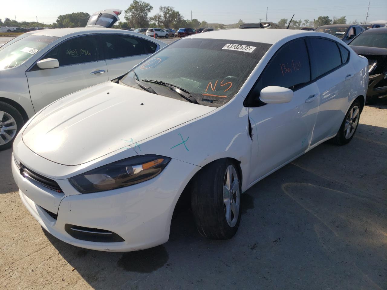 Photo 2 from auction – 2016 DODGE DART SXT with VIN 1C3CDFBBXGD544130