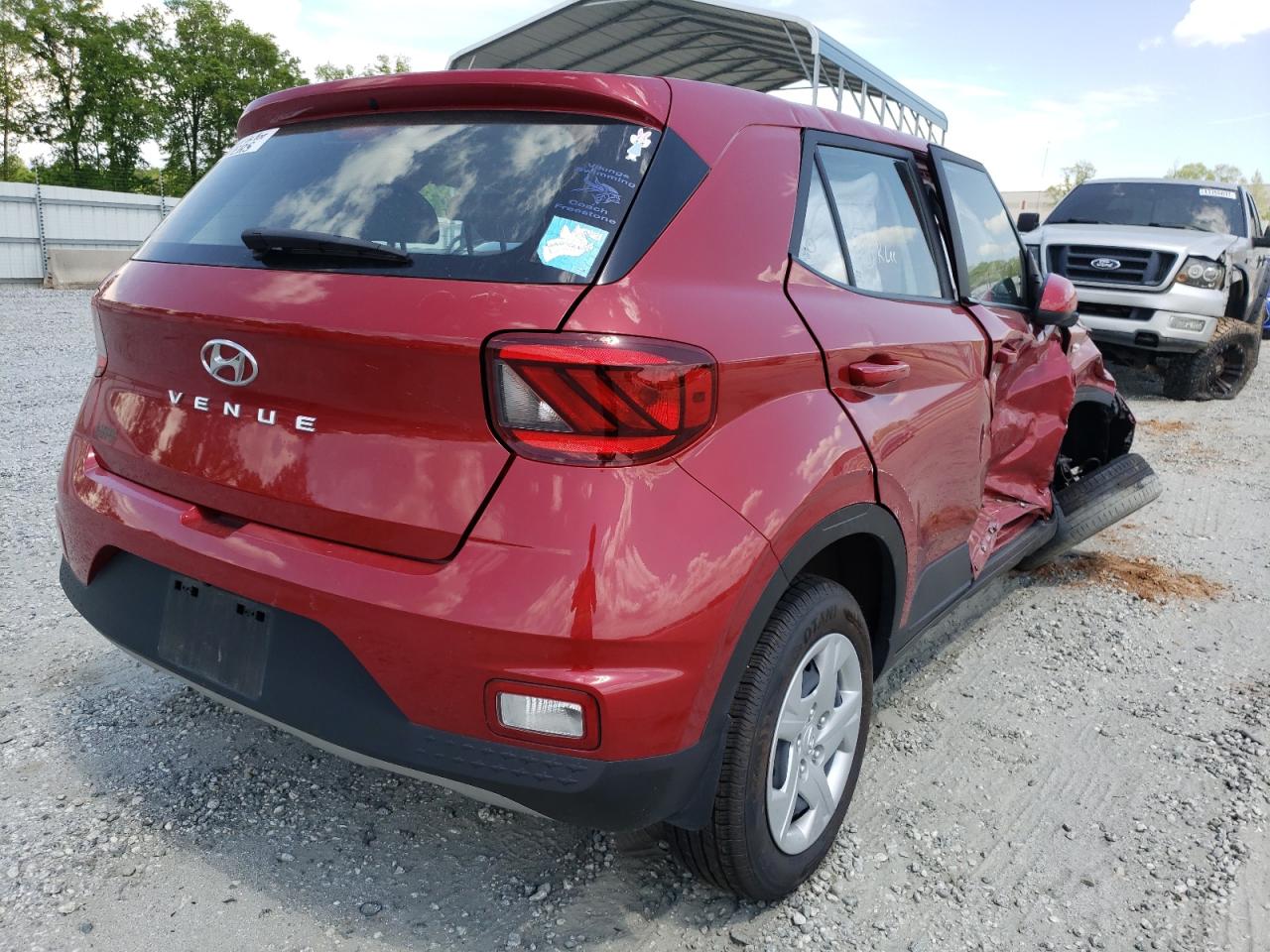Photo 4 from auction – 2020 HYUNDAI VENUE SE with VIN KMHRB8A36LU024501
