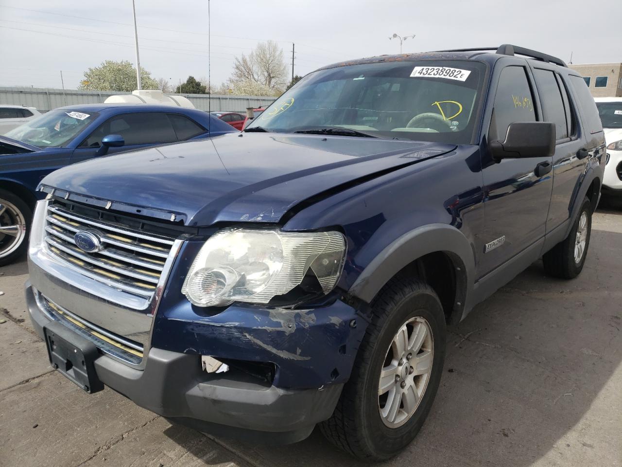 Photo 2 from auction – 2006 FORD EXPLORER X with VIN 1FMEU63E26UA90107