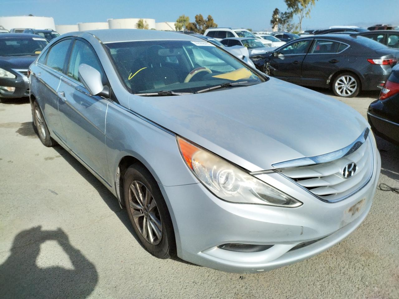 HYUNDAI SONATA GLS 2011 with VIN 5NPEB4AC3BH157558 - Photo from auction