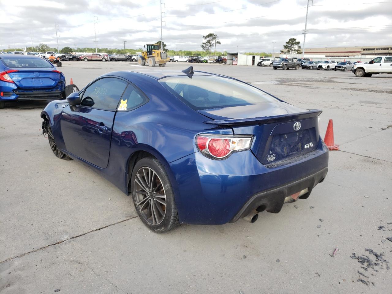 Photo 3 from auction – 2013 TOYOTA GT with VIN JF1ZNAA18D2703318