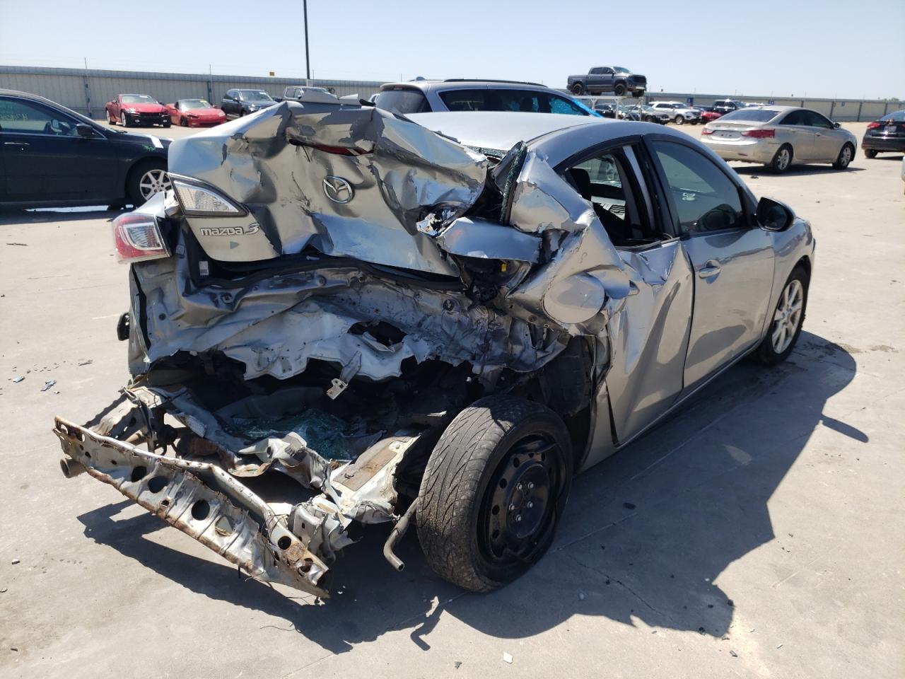 Photo 4 from auction – 2010 MAZDA 3 I with VIN JM1BL1SG9A1286782