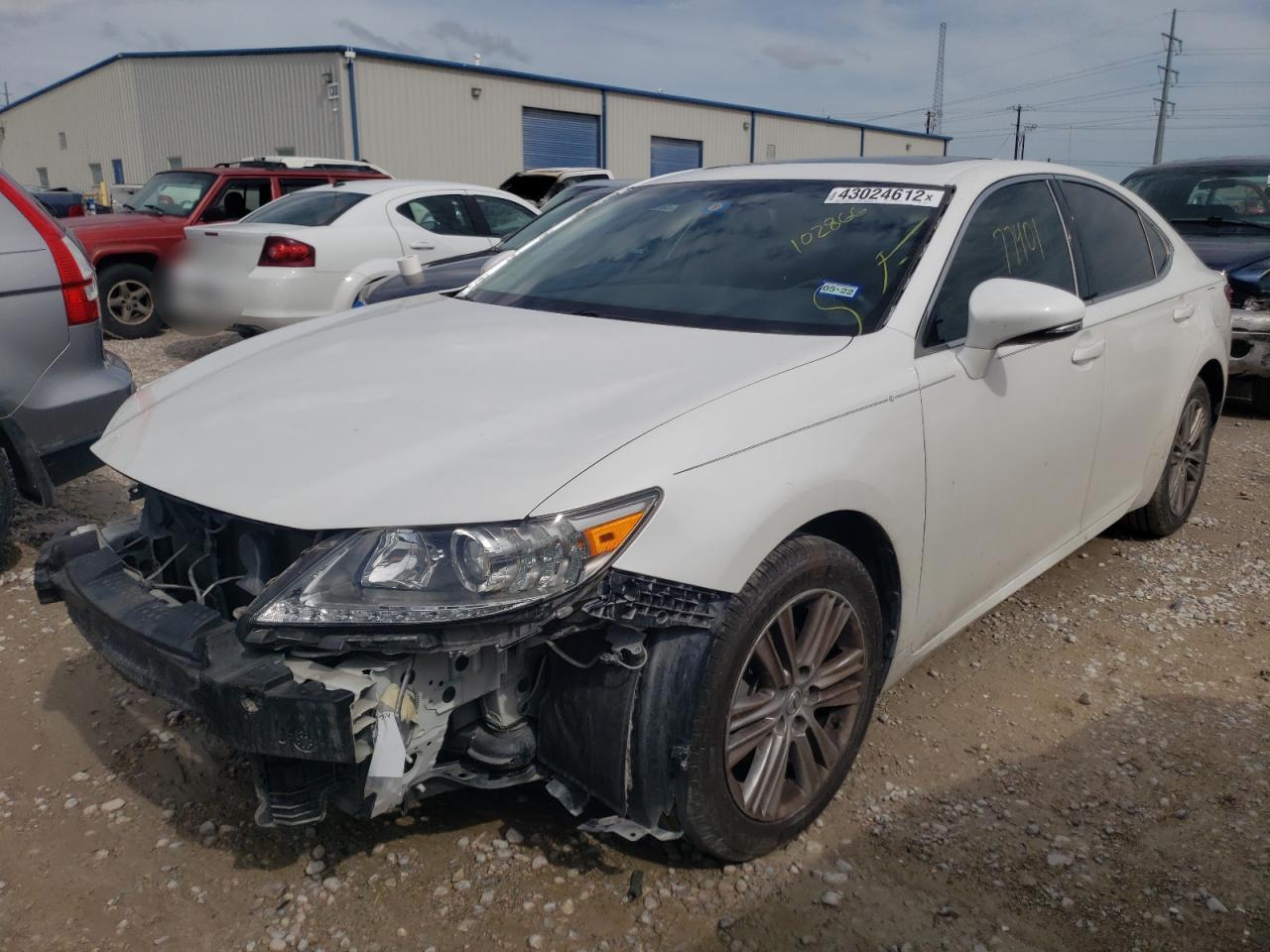 Photo 19 from auction – 2014 LEXUS ES 350 with VIN JTHBK1GG3E2102866