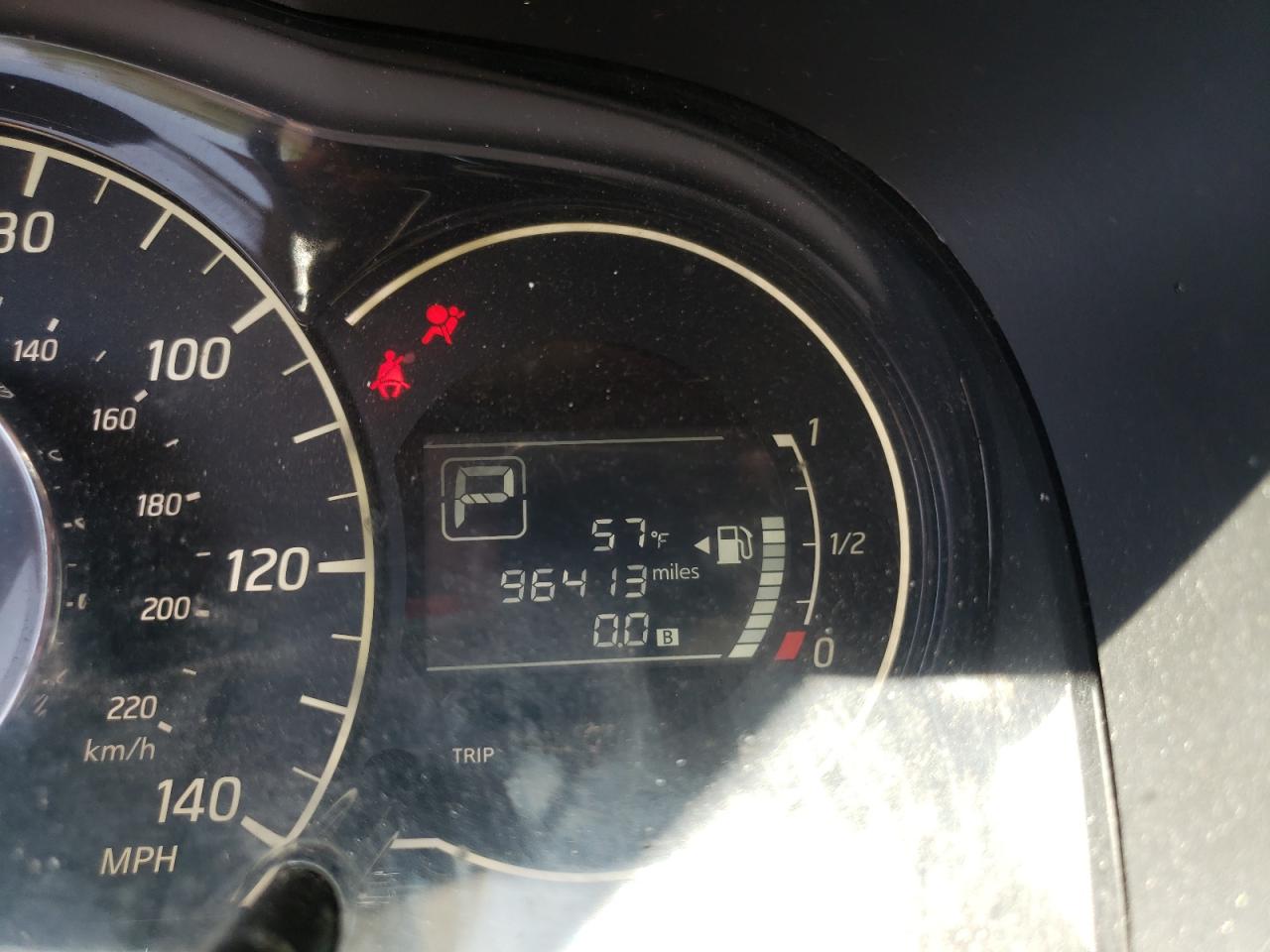Photo 8 from auction – 2016 NISSAN VERSA NOTE with VIN 3N1CE2CP2GL403044