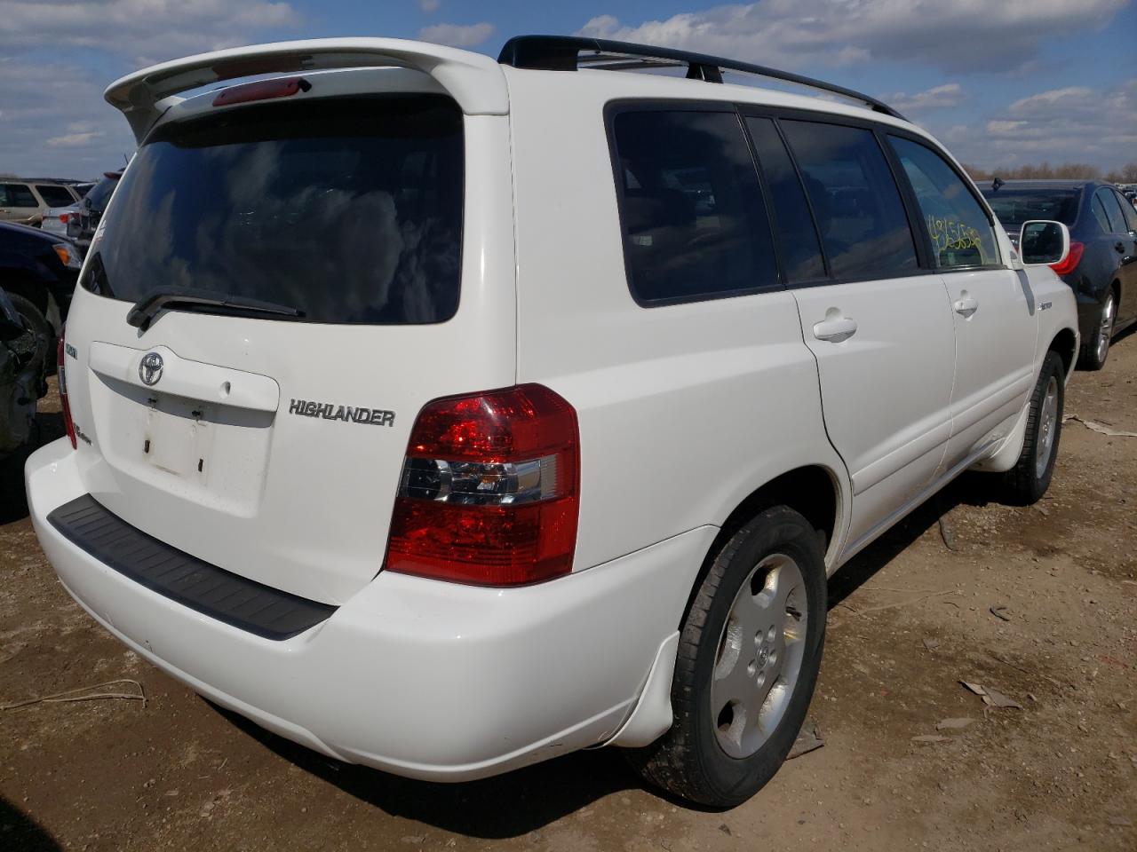 Photo 4 from auction – 2004 TOYOTA HIGHLANDER with VIN JTEEP21A840042745
