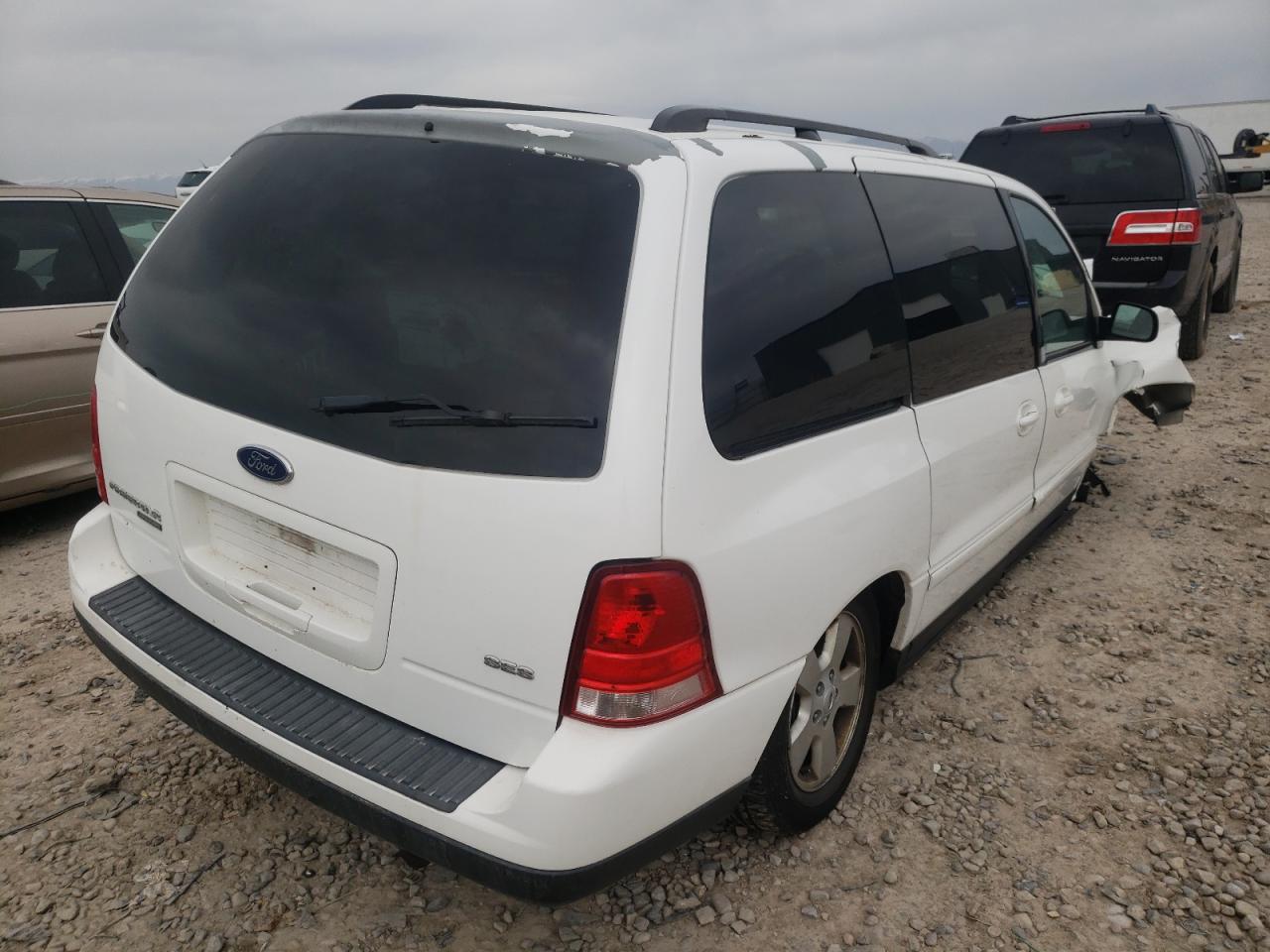 Photo 4 from auction – 2005 FORD FREESTAR S with VIN 2FMZA57675BA72536