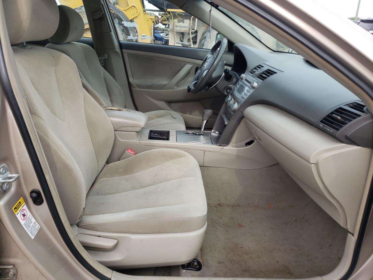 Photo 5 from auction – 2007 TOYOTA CAMRY with VIN 4T1BE46K27U508429
