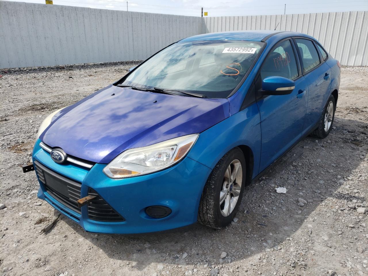 Photo 2 from auction – 2014 FORD FOCUS SE with VIN 1FADP3F20EL107214