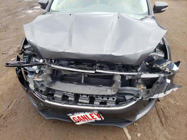Photo 9 from auction – 2016 FORD FOCUS SE with VIN 1FADP3F28GL358369