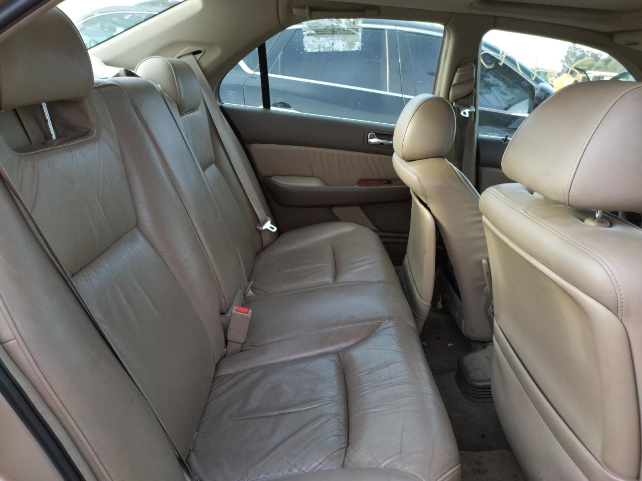 Photo 5 from auction – 2001 ACURA 3.5RL with VIN JH4KA96531C002630