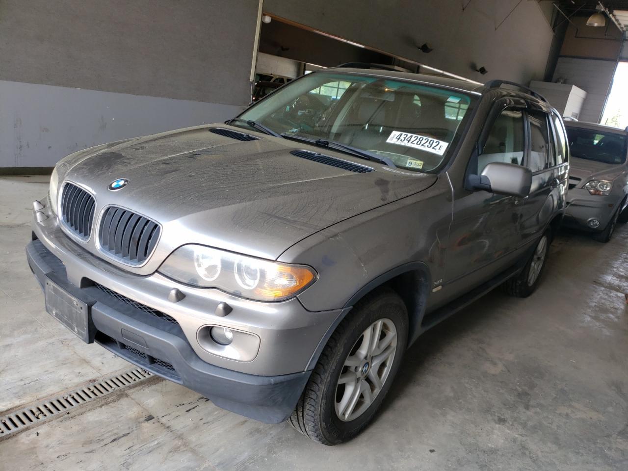 Photo 2 from auction – 2006 BMW X5 3.0I with VIN 5UXFA13546LY37053