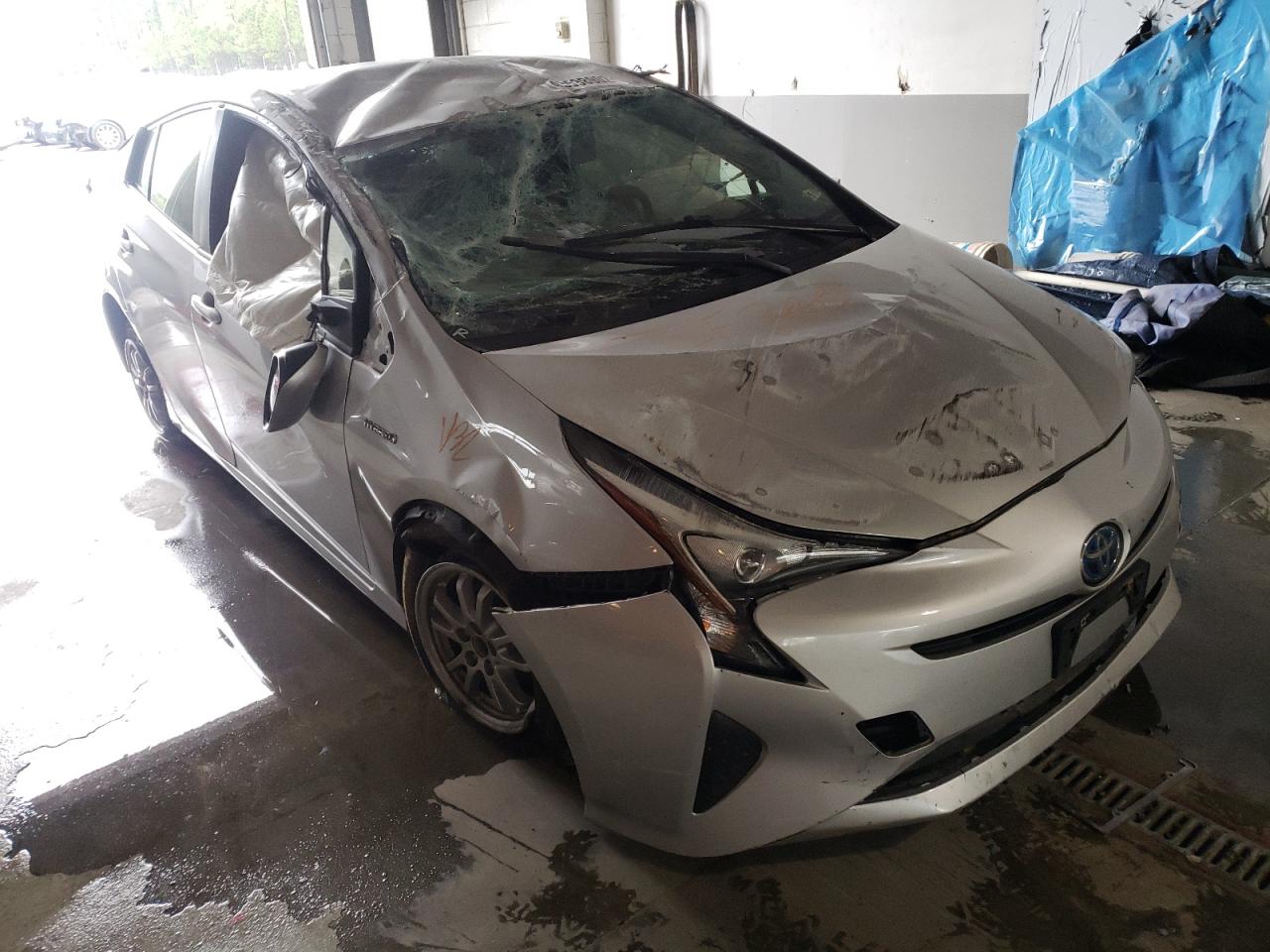 TOYOTA PRIUS 2017 with VIN JTDKBRFU6H3554476 - Photo from auction