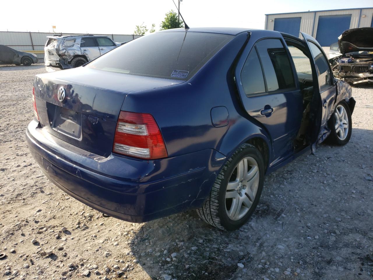 Photo 4 from auction – 2002 VOLKSWAGEN JETTA GLS with VIN 3VWSP69M02M186102