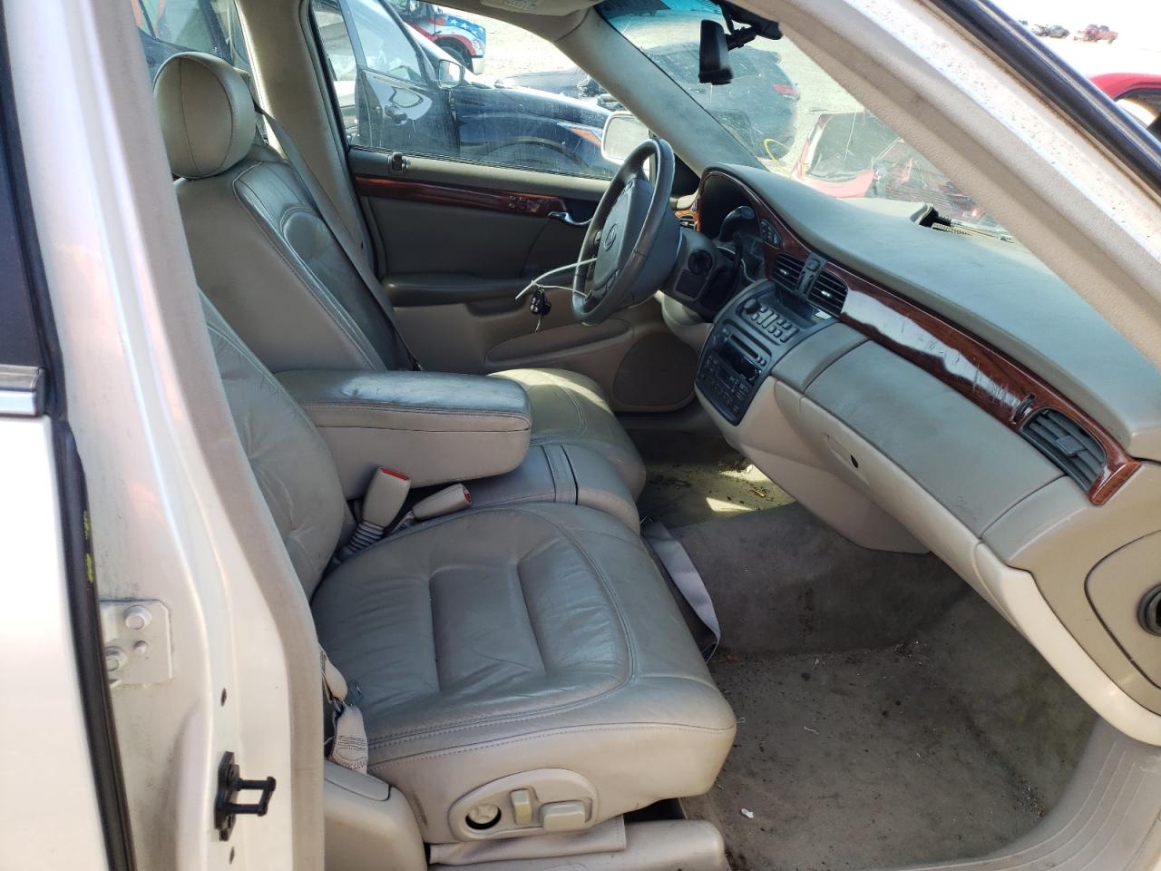 Photo 5 from auction – 2002 CADILLAC DEVILLE with VIN 1G6KD54Y52U115069