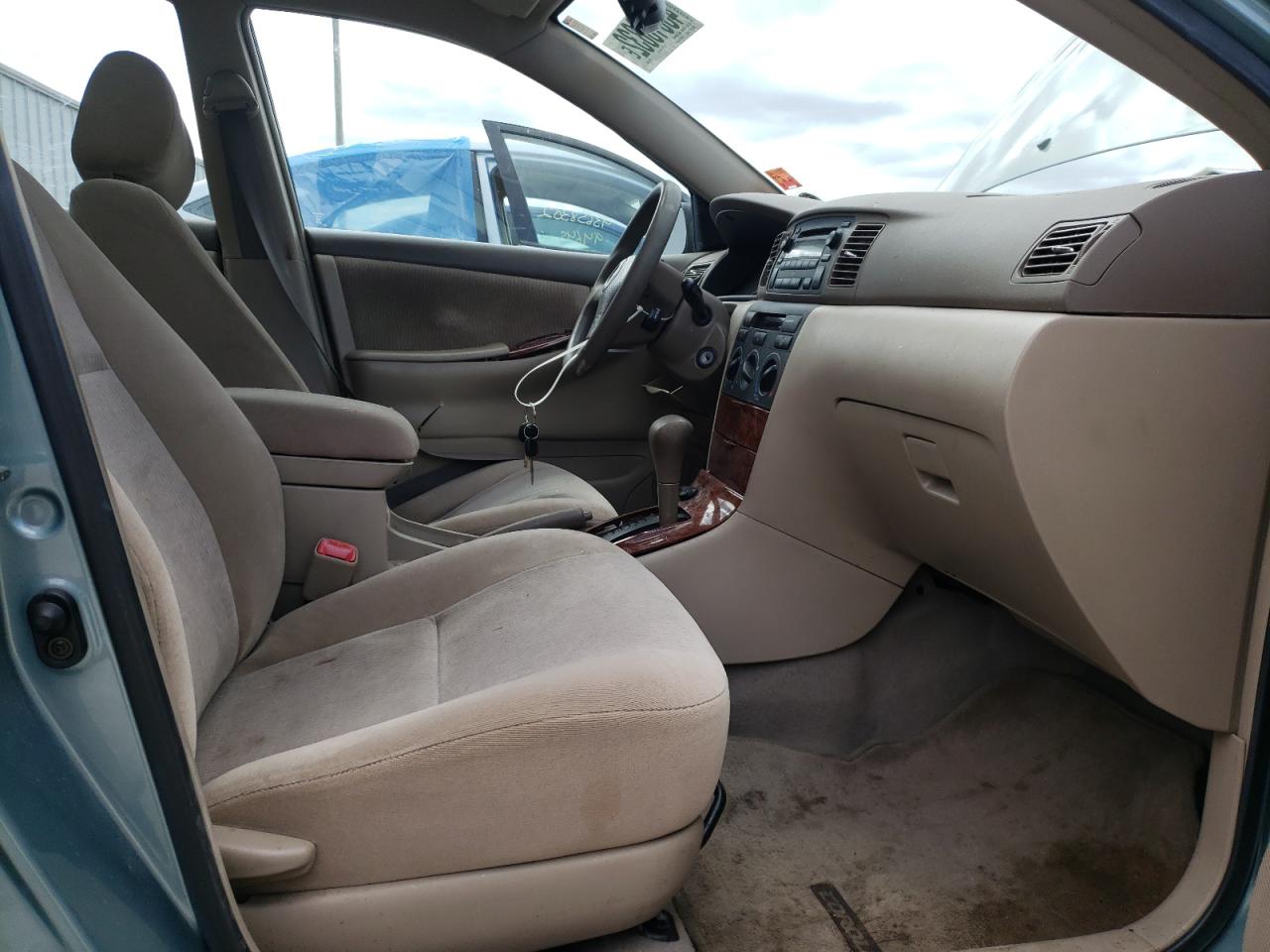 Photo 5 from auction – 2005 TOYOTA COROLLA CE with VIN 1NXBR32E05Z508036