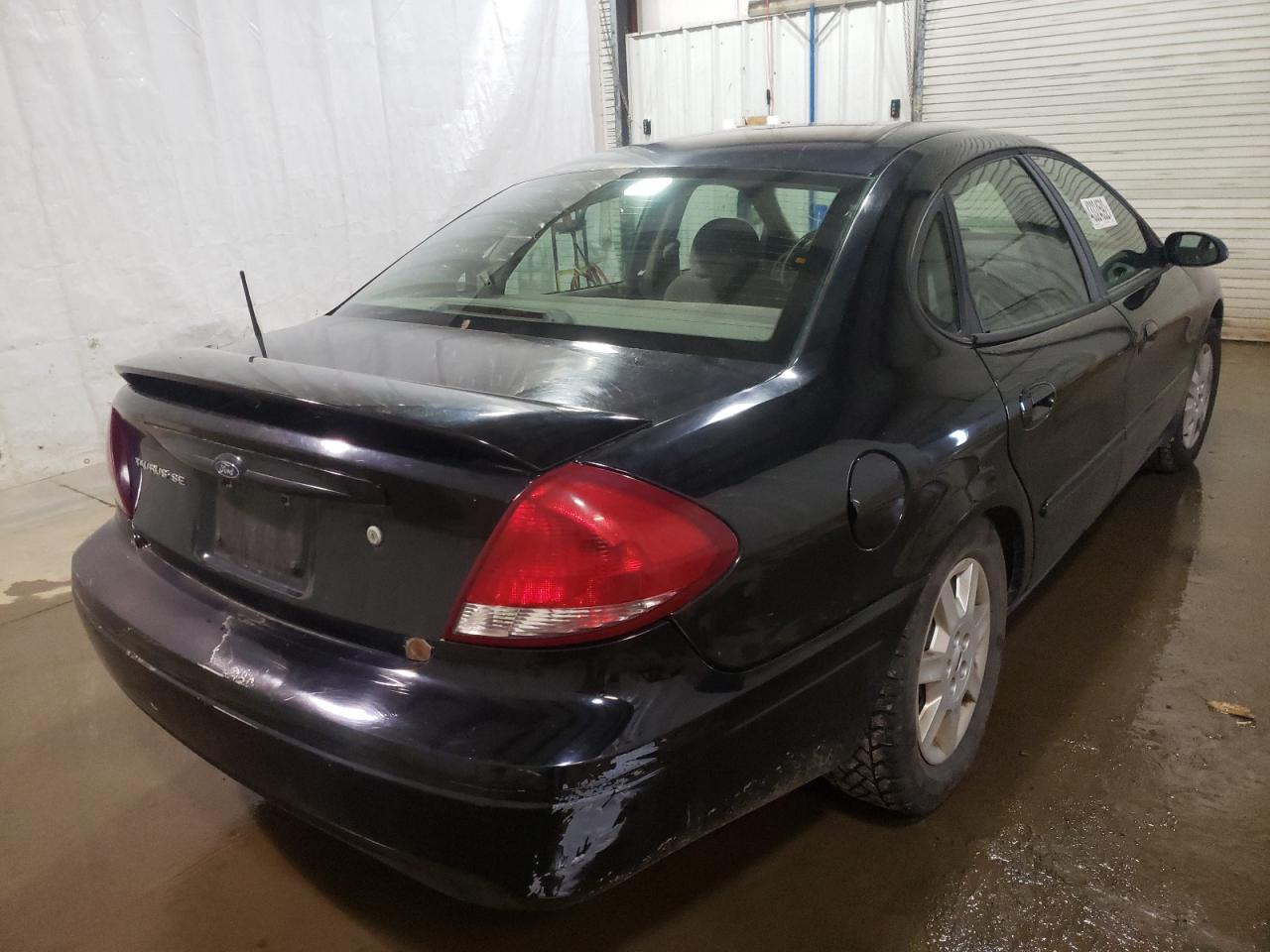 Photo 4 from auction – 2006 FORD TAURUS SE with VIN 1FAFP53U36A100913