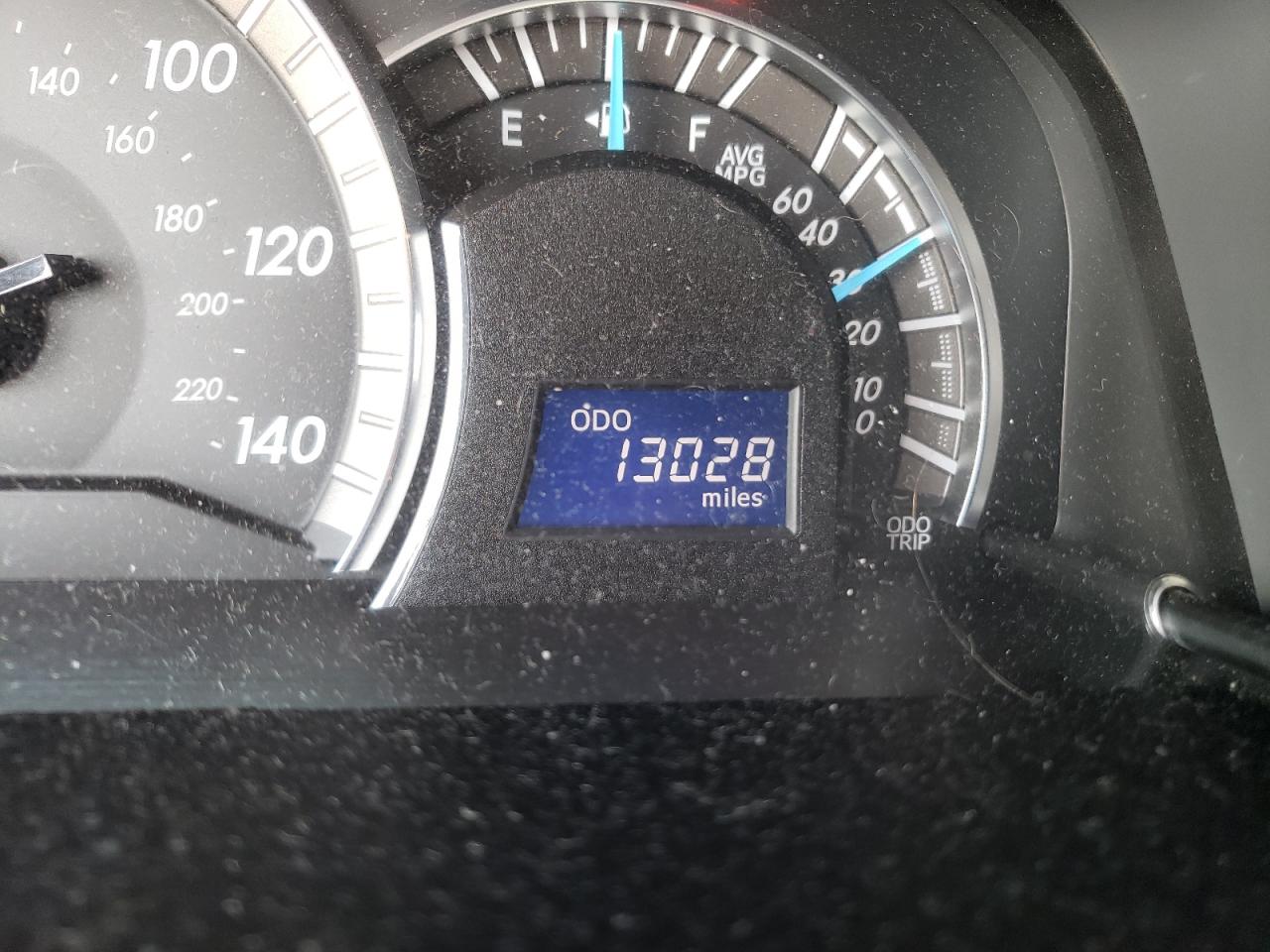 Photo 16 from auction – 2014 TOYOTA CAMRY L with VIN 4T1BF1FK5EU869436