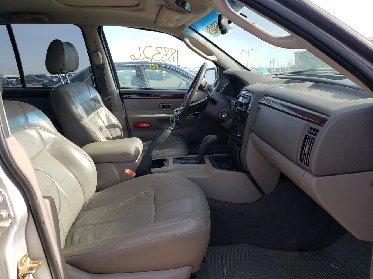 Photo 5 from auction – 2002 JEEP GRAND CHER with VIN 1J8GW58N62C280110