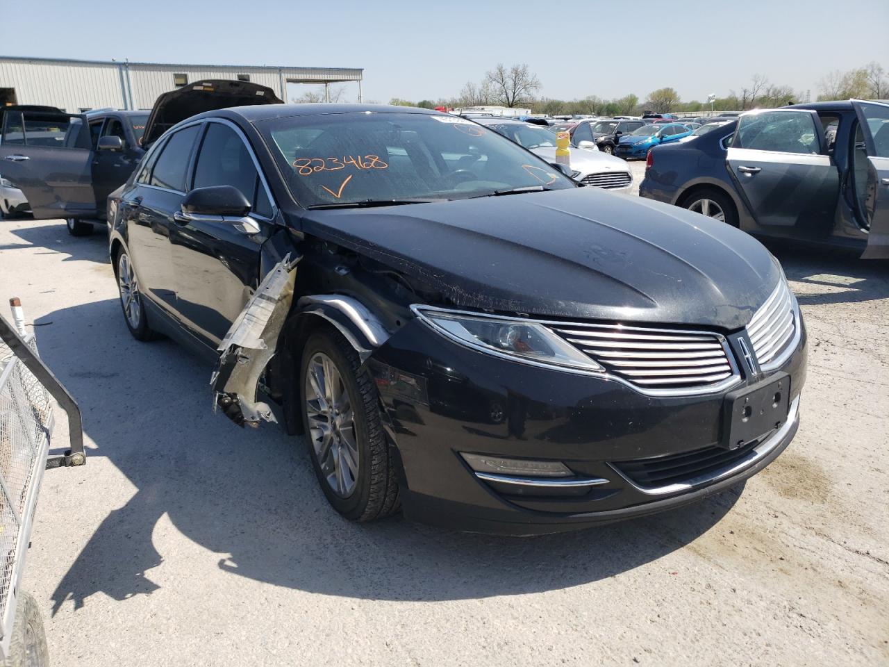 Photo 1 from auction – 2014 LINCOLN MKZ with VIN 3LN6L2GK0ER823468