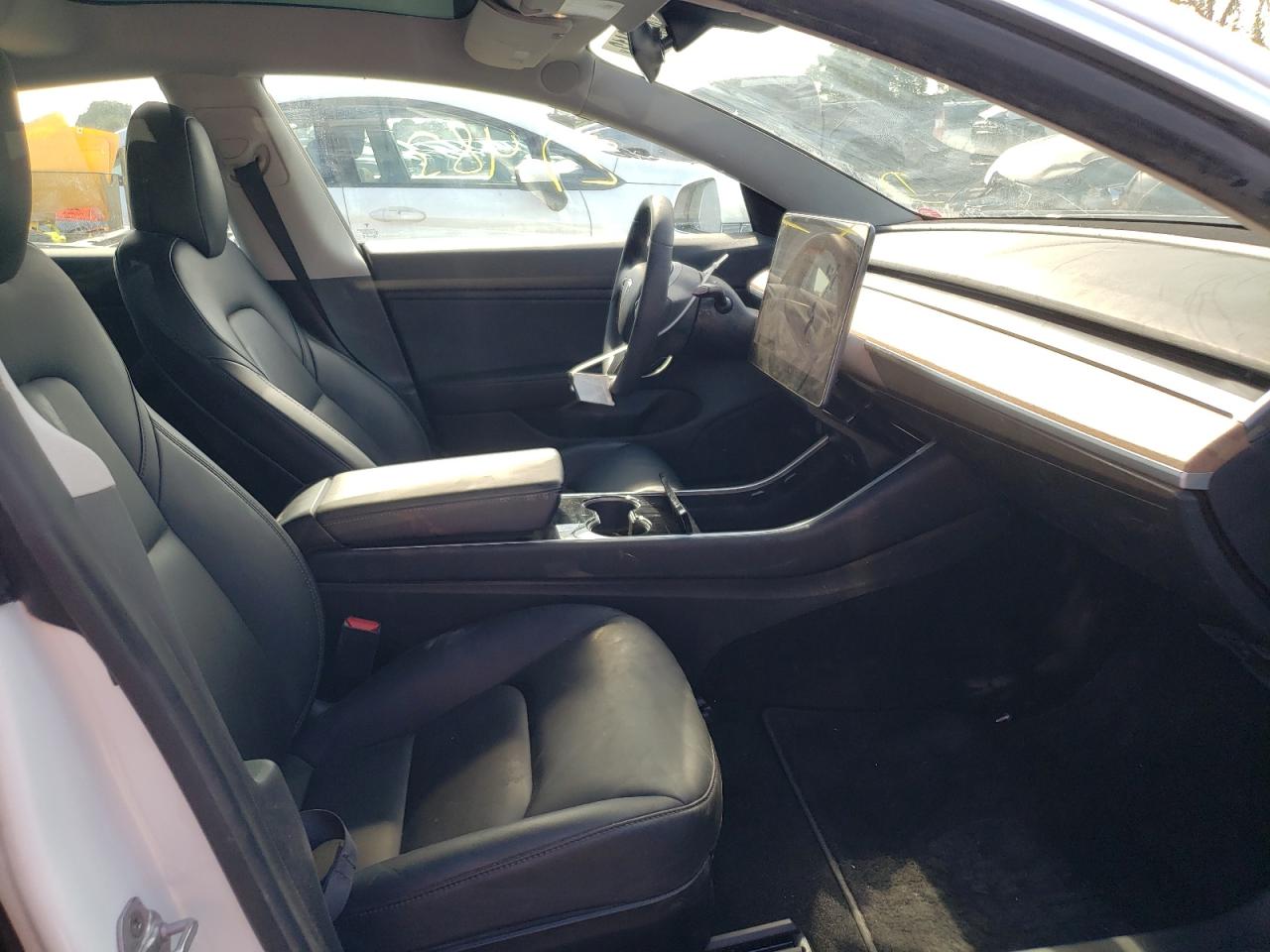 Photo 5 from auction – 2019 TESLA MODEL 3 with VIN 5YJ3E1EB6KF510758