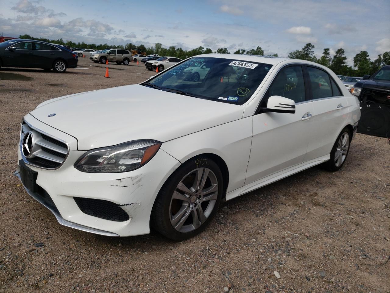 Photo 2 from auction – 2014 MERCEDES-BENZ E 350 with VIN WDDHF5KB7EB057147