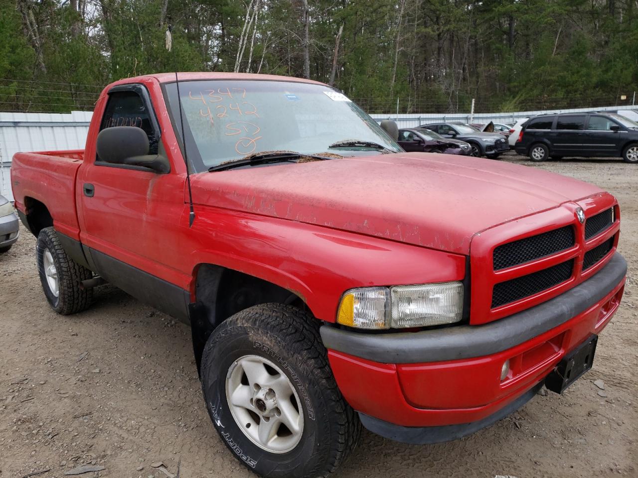 DODGE RAM 1500 1998 with VIN 1B7HF16Z5WS537425 - Photo from auction