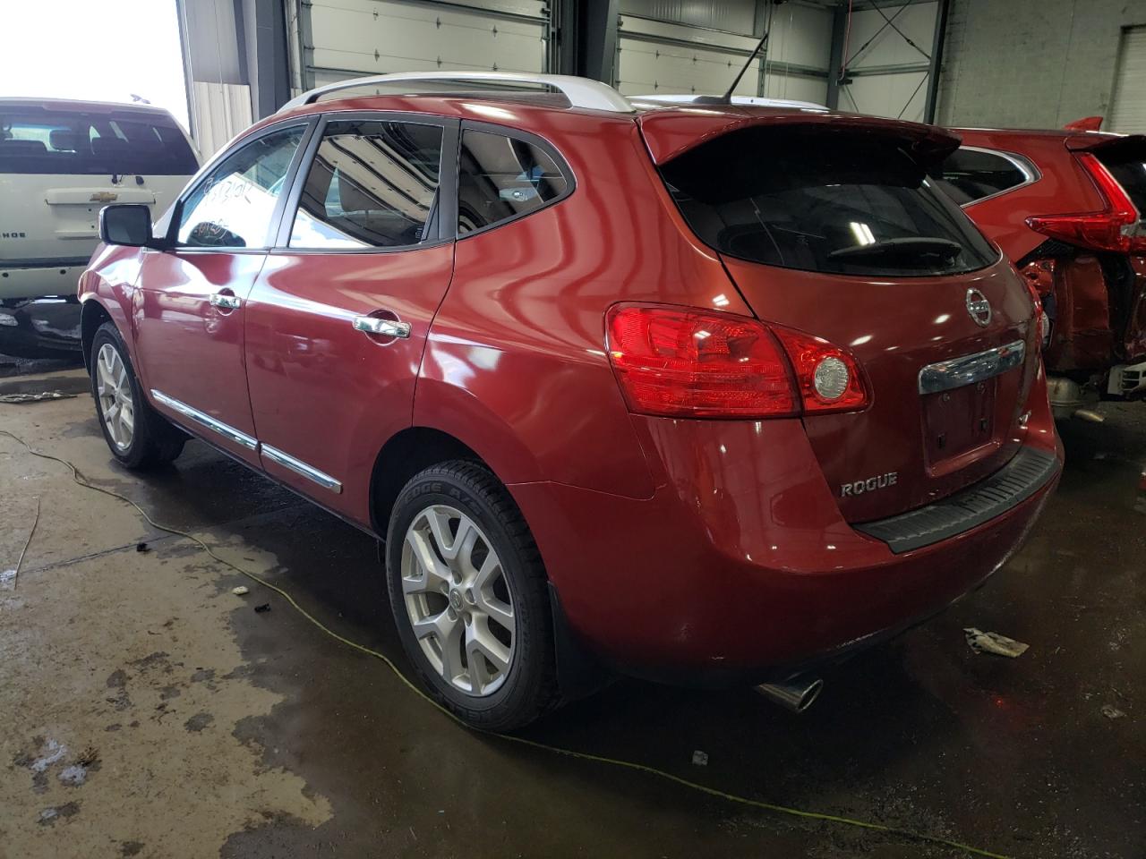 Photo 3 from auction – 2012 NISSAN ROGUE S with VIN JN8AS5MV1CW414847