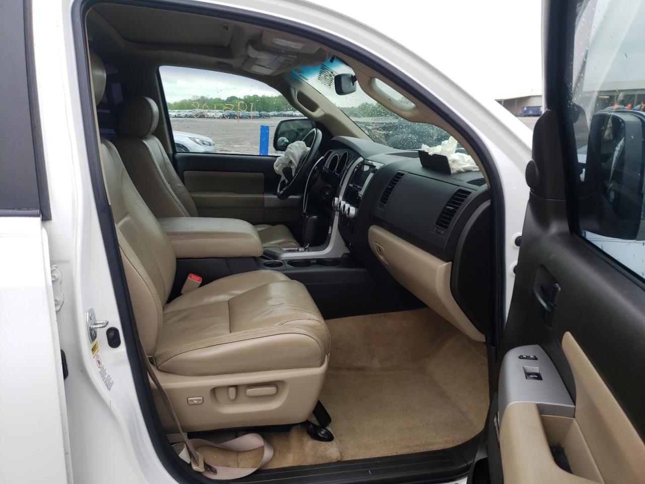 Photo 5 from auction – 2008 TOYOTA SEQUOIA with VIN 5TDBY64A58S004299
