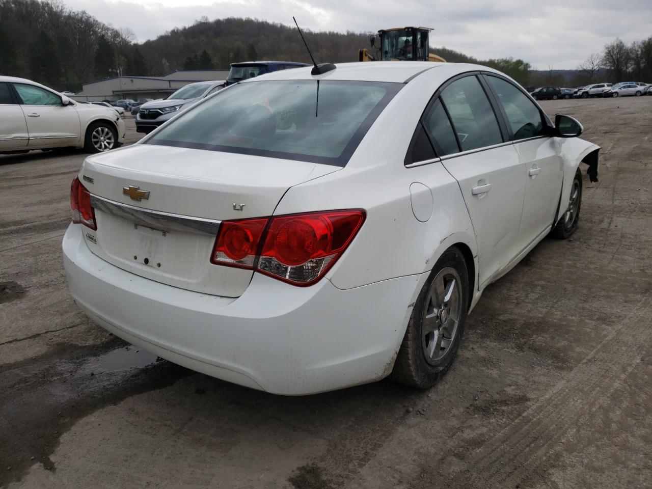 Photo 4 from auction – 2015 CHEVROLET CRUZE LT with VIN 1G1PC5SB1F7203327