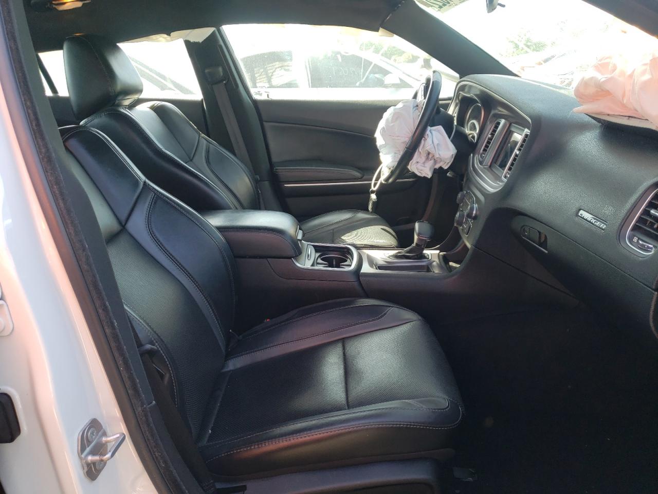 Photo 5 from auction – 2019 DODGE CHARGER SX with VIN 2C3CDXBG0KH661051