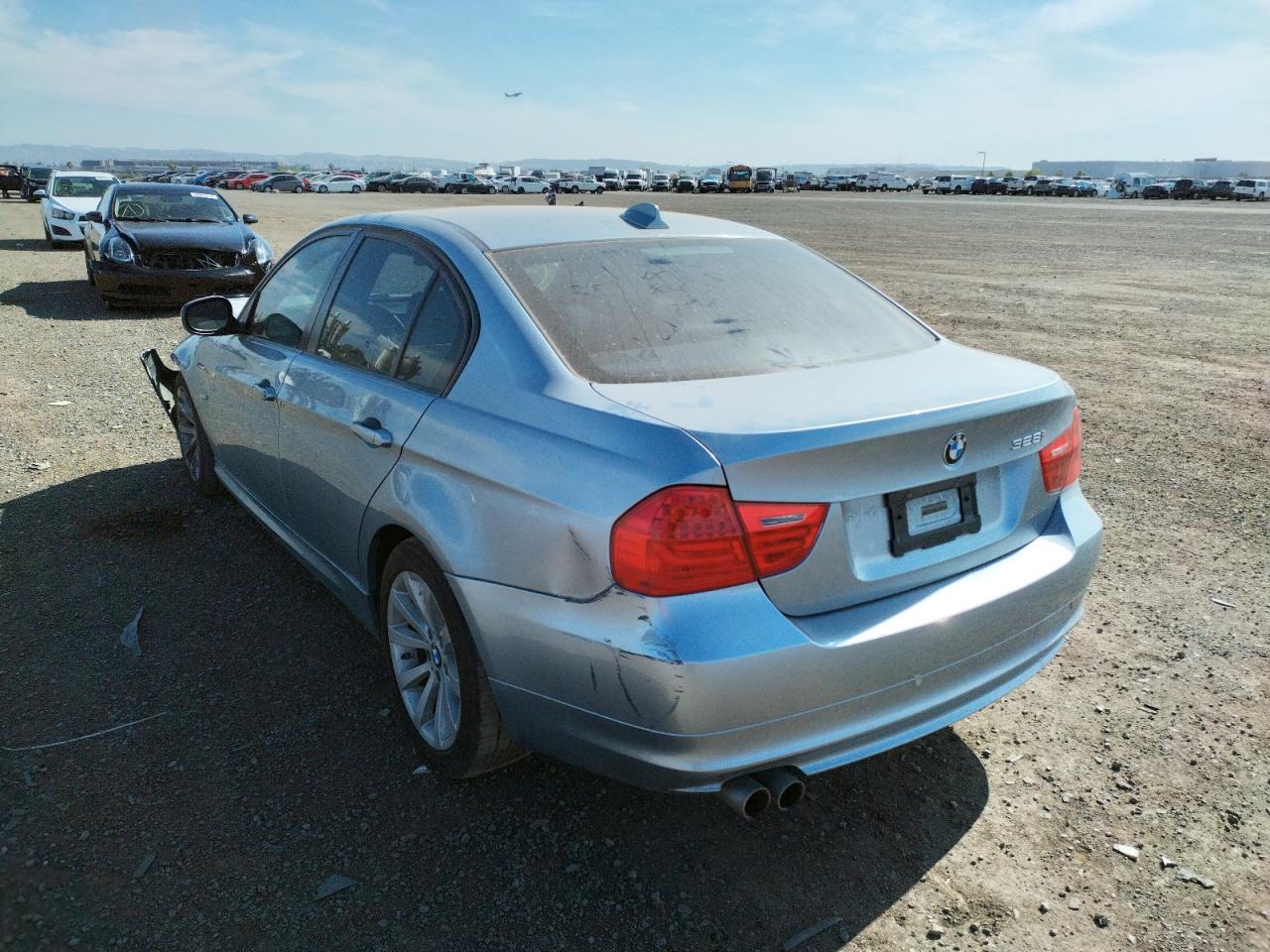 Photo 3 from auction – 2011 BMW 328 I SULE with VIN WBAPH5G53BNM77191