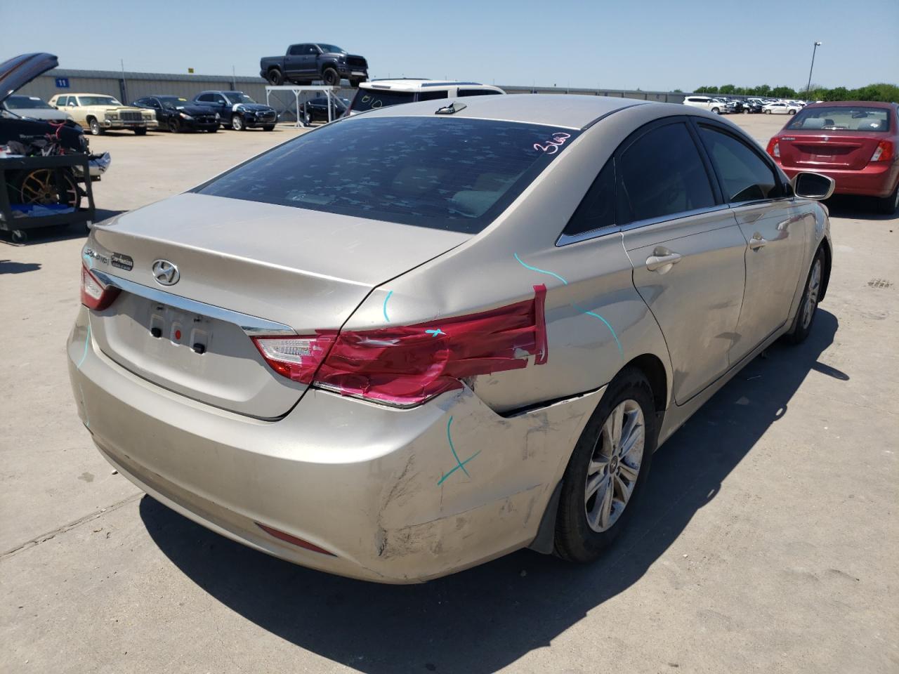 Photo 4 from auction – 2011 HYUNDAI SONATA GLS with VIN 5NPEB4AC6BH195592