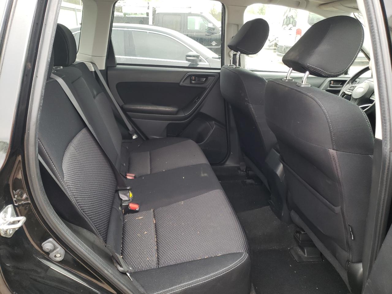 Photo 6 from auction – 2016 SUBARU FORESTER 2 with VIN JF2SJADC0GH560176