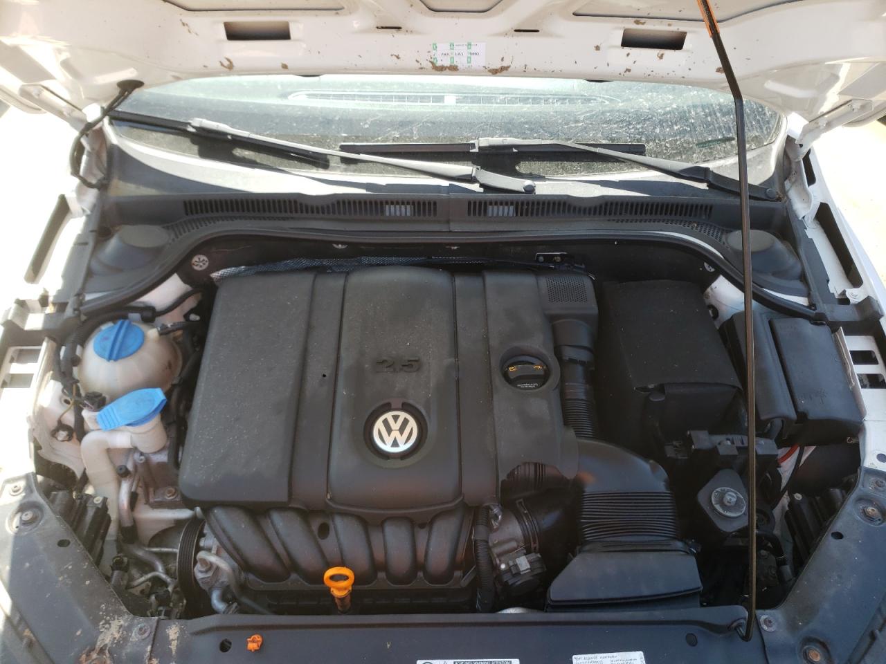 Photo 7 from auction – 2013 VOLKSWAGEN JETTA SE with VIN 3VWDP7AJ5DM362452