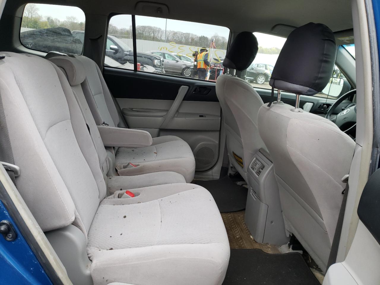 Photo 6 from auction – 2008 TOYOTA HIGHLANDER with VIN JTEES41AX82019990