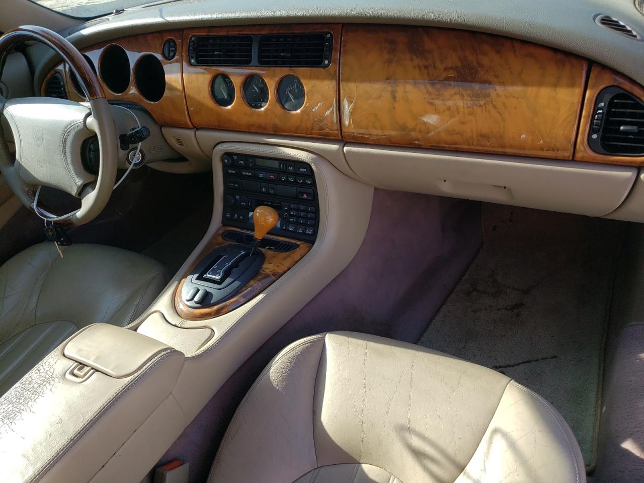 Photo 9 from auction – 2000 JAGUAR XK8 with VIN SAJJA41C2YNA05687