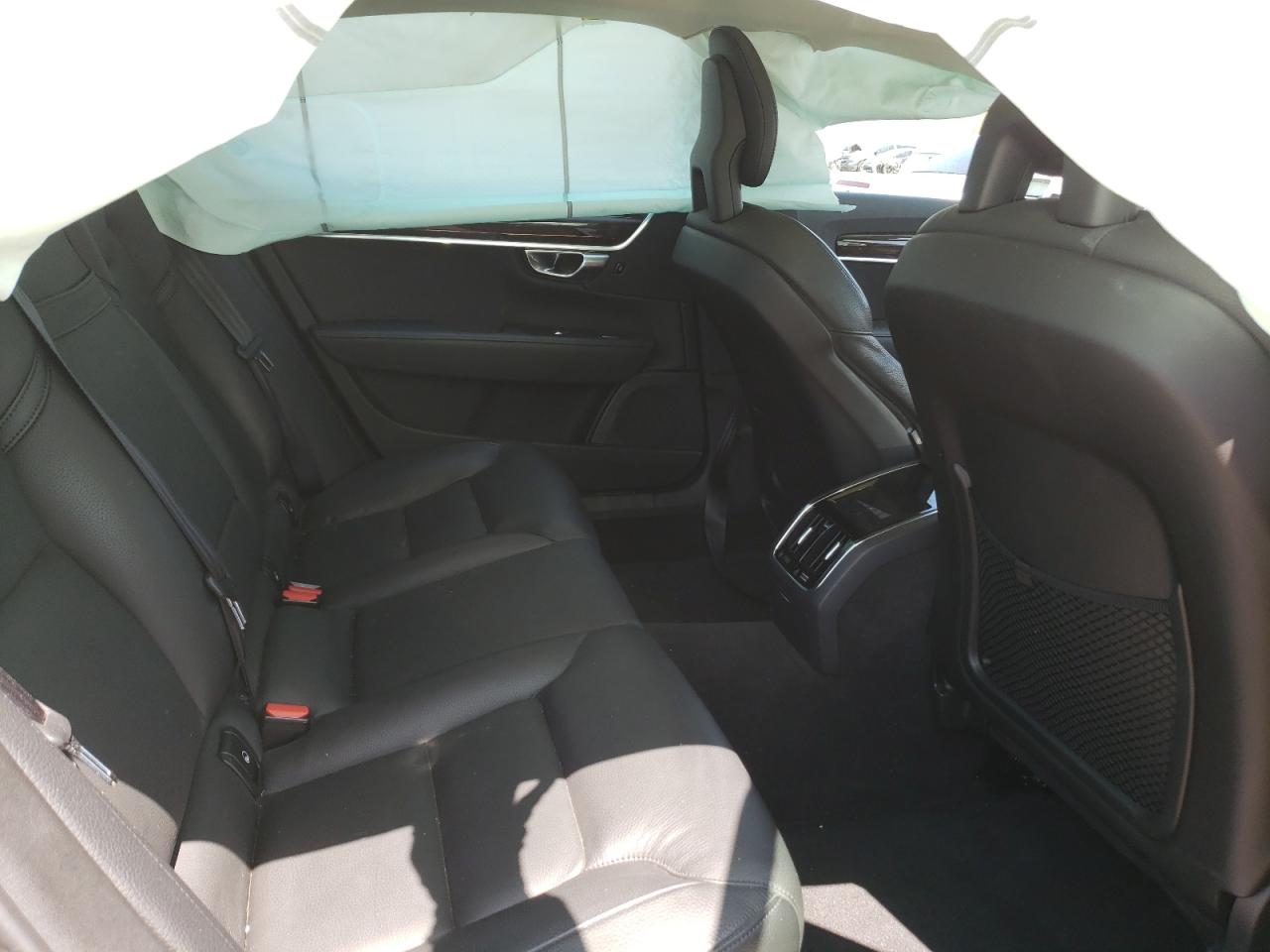 Photo 6 from auction – 2018 VOLVO S90 T5 MOM with VIN LVY982MK8JP027780