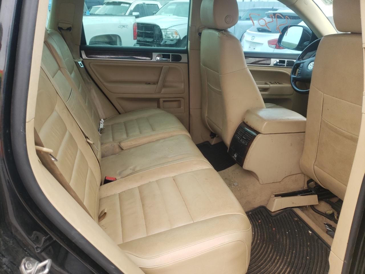 Photo 6 from auction – 2008 VOLKSWAGEN TOUAREG 2 with VIN WVGBE77L58D048449