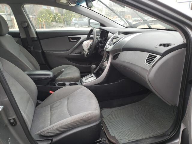 Photo 5 from auction – 2012 HYUNDAI ELANTRA GL with VIN 5NPDH4AE1CH133823