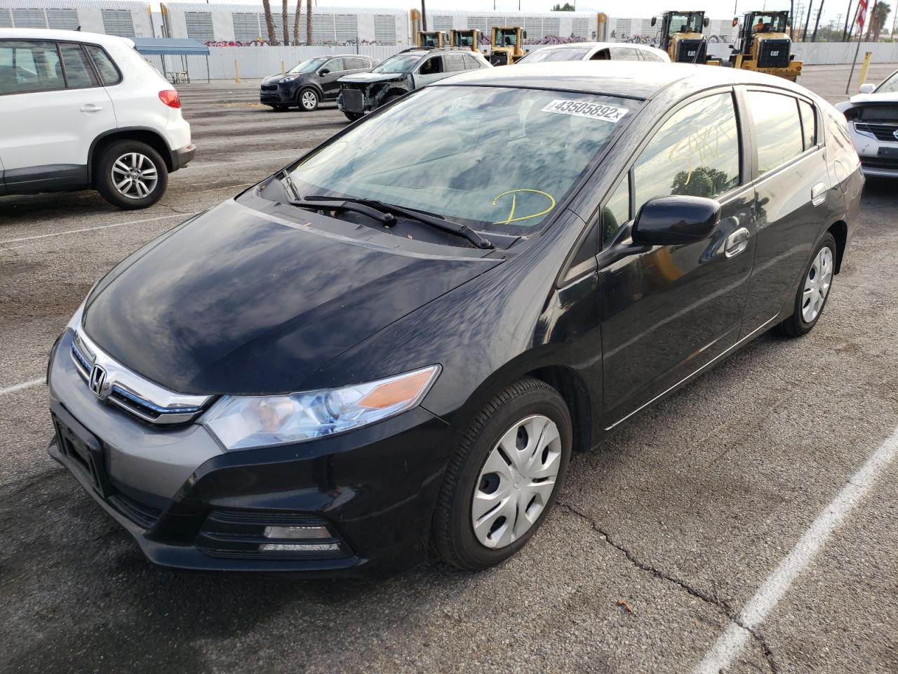 Photo 2 from auction – 2013 HONDA INSIGHT with VIN JHMZE2H32DS003820