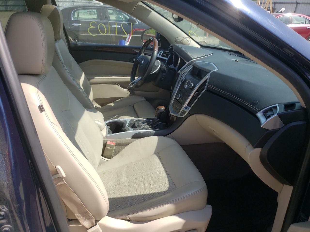 Photo 5 from auction – 2011 CADILLAC SRX LUXURY with VIN 3GYFNAEY6BS510830