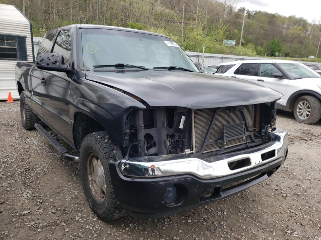 GMC NEW SIERRA 2004 with VIN 2GTEK19T941182181 - Photo from auction