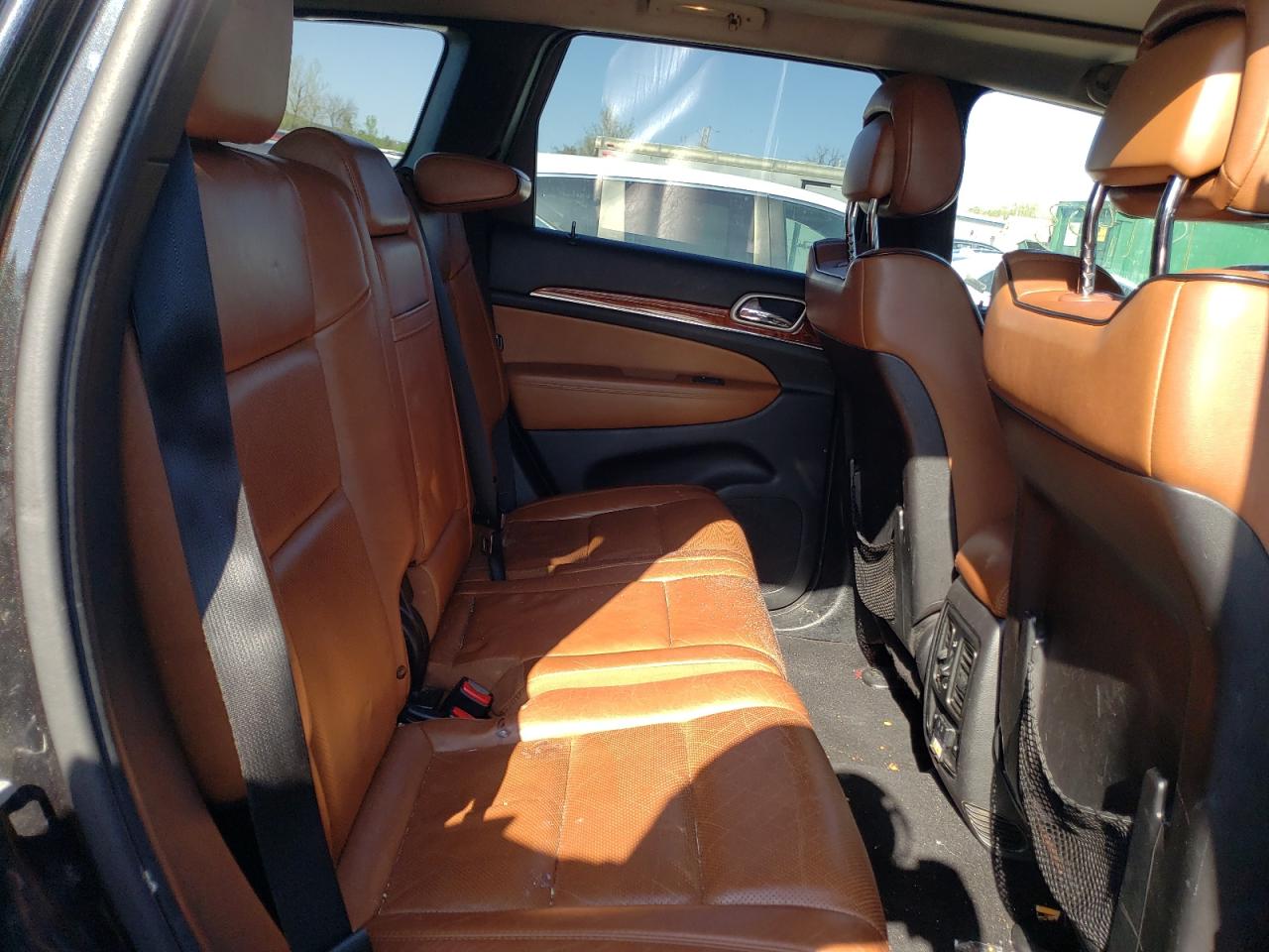 Photo 6 from auction – 2012 JEEP GRAND CHER with VIN 1C4RJFCG0CC134414