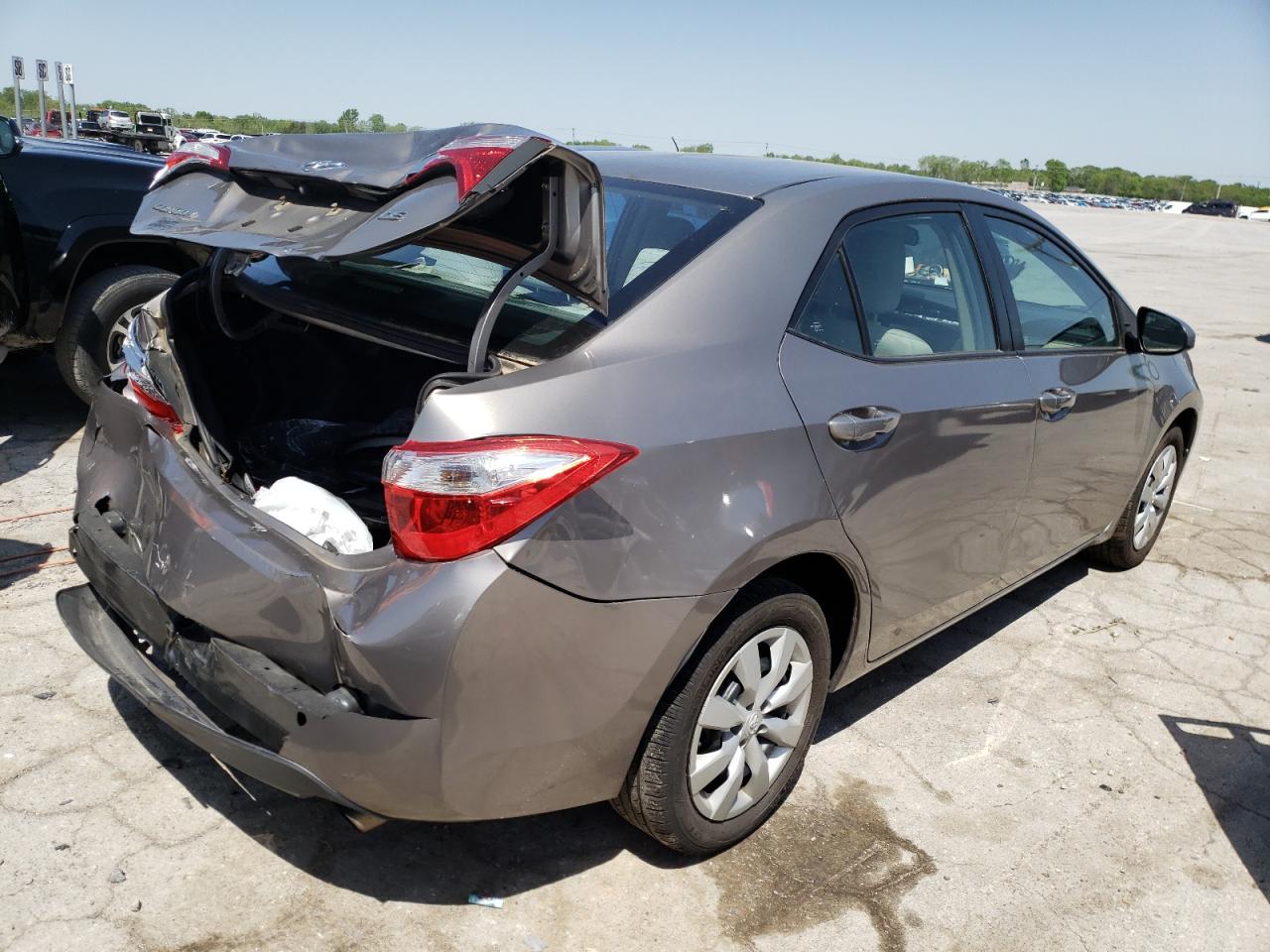 Photo 4 from auction – 2016 TOYOTA COROLLA L with VIN 2T1BURHEXGC673234